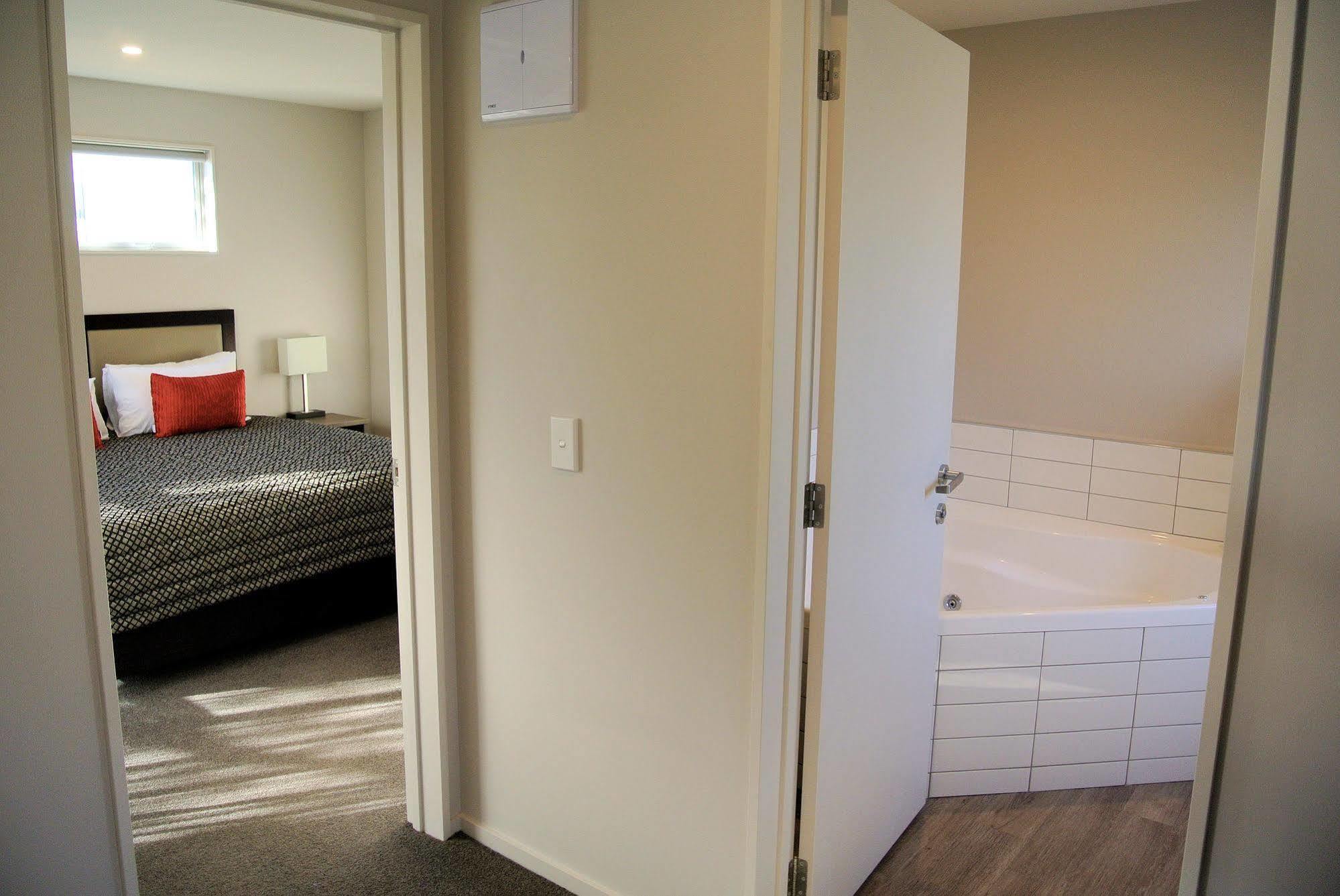 Oxford Village Motels Kültér fotó